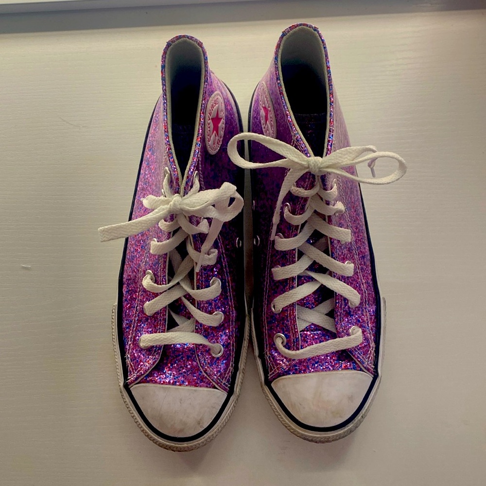 Glittery All-Star Converse size 6